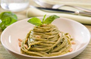 Quellù cù passa ù cunventù, sagra dei cappuccini di Loano