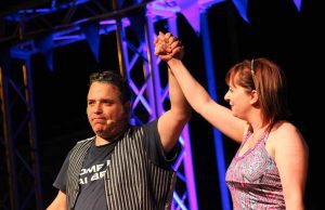 Successo per Enzo Paci e Romina Uguzzoni a Spotorno con Come Fai, Fai Bene