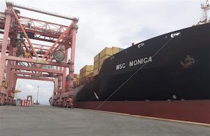 Primo scalo al Terminal Messina per il servizio Canada Express 1 di MSC
