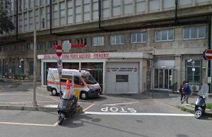 Quarto, donna aggredita dal proprio cane finisce al pronto soccorso Genova, rissa per insulti all’Italia: quattro persone accoltellate