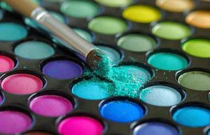 Trovato amianto nei cosmetici in USA