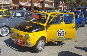 Raduno di Fiat 500 nel Golfo Dianese