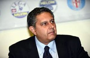 Decisione chiusura scuole. Toti: bene, ma subito aiuti alle famiglie