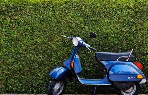 Da Busto Arsizio per rubare una vespa a Savona: denunciato