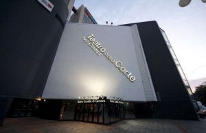 Sei personaggi in cerca d’autore alla Corte Sei personaggi in cerca d’autore alla Corte