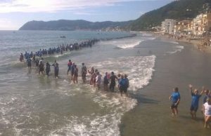 Ad Alassio il record mondiale di Marcia Acquatica