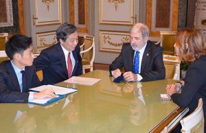 Incontro tra il sindaco Bucci e il console generale del Giappone