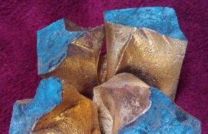 Vetrine d’artista Banca Carige in corso Italia a Savona