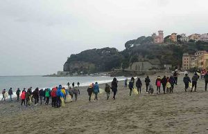 Celle Ligure aderisce alla campagna Plastic Free della guardia costiera