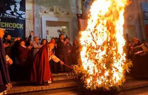 Confuego, oggi la tradizionale cerimonia con corteo Confuego, oggi la tradizionale cerimonia con corteo