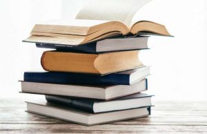 Cervo in blu…d’inchiostro nella Riviera dei Libri