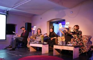 La Cascina diventa un salotto per vedere insieme Sanremo