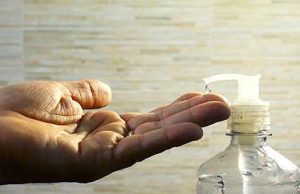 Dall’Oms, la ricetta fai da te per fare un gel disinfettante