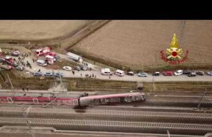 Frecciarossa esce dai binari a 290 km/h a Lodi: 2 morti 31 feriti | Video e Foto