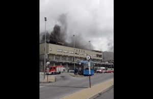 Incendio nell’edificio delle poste a Savona: VVF sul posto | Video