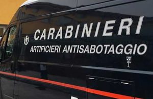 Allarme bomba alla Spezia: pacco sospetto inviato a un’azienda di recupero crediti Allarme bomba alla Spezia: pacco sospetto inviato a un'azienda di recupero crediti