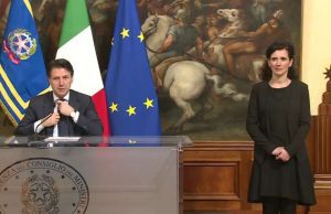 Conte in diretta su Facebook | LIVE
