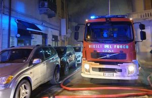 Paura a Savona per l’incendio in una palazzina
