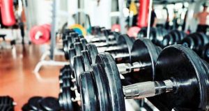 Riprendeva donne anche minorenni nude in palestra: condannato