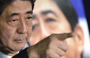 Da noi 100 euro a indigente in buoni, Governo giapponese ne dà 2500 in contanti