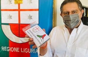 Ordinanza in 25 punti: no obbligo mascherine per spostamenti, ma sindaci possono imporlo