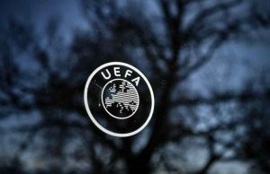 Calcio, medici Uefa: possibile una ripresa della stagione