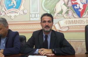 Sindaco Urso: con quale faccia continuate a fare campagna elettorale?