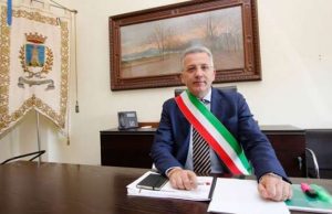 Più Europa La Spezia vs sindaco Peracchini: Vizio italico