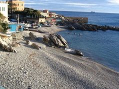 Tintarella a Genova, è in arrivo l’app per prenotare il posto in spiaggia