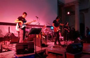 Nella notte del Falò di San Giovanni tributo ai Dire Straits