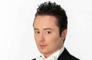 Il tenore Matteo Macchioni festeggia 10 anni di carriera