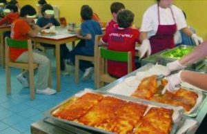 Lavoratori mense e pulizia scuole, un fondo da Regione e Ue per 1,8 milioni