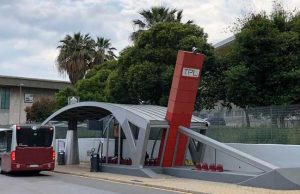 Tpl Linea, restyling della pensilina in piazza Aldo Moro