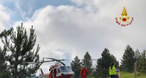 Triora, 74enne cade da albero: interviene l'elicottero Drago