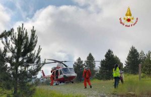 Triora, 74enne cade da albero: interviene l’elicottero Drago Tragedia in Val d'Aveto, escursionista colpito da infarto fatale