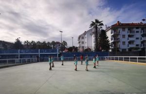 A San Bartolomeo al Mare pronta la pista di pattinaggio