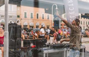 Fish & DJS, atmosfere calde, House e sapori Liguri