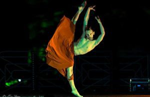 Rise della Atzewi Dance Company in piazza San Matteo al Lunaria