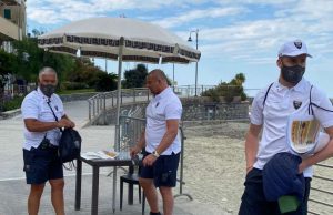Primo fine settimana con gli steward nelle spiagge a Recco