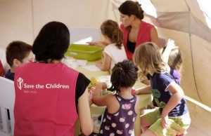 100 anni lotta per salvare i bambini a rischio