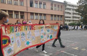 Varazze, Fridays For Future: scendiamo in piazza per il clima