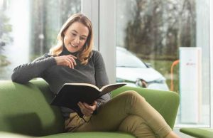 Ridurre gli sprechi per combattere i rincari della luce