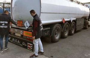 La GdF sequestra a Vado e a Stella tre depositi abusivi di gasolio