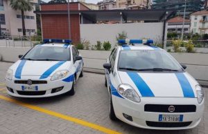 Alassio, oggettistica ed immagini da sexy shop in bella vista: multa da 16mila euro