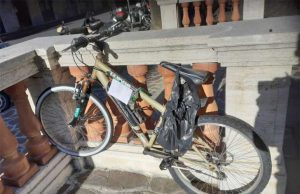 Alassio, rimosse 17 biciclette abbandonate
