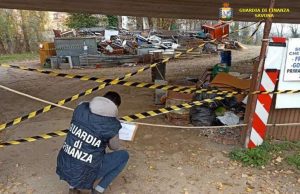 La GdF sequestra due discariche abusive a Carcare