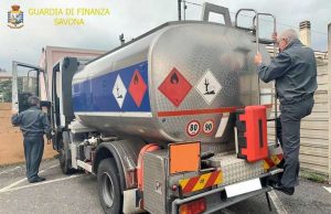 Detengono abusivamente Gasolio e Gpl: la GdF denuncia 8 persone, sequestri
