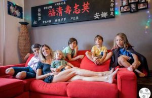 La favola genovese di una mamma di 5 maschi