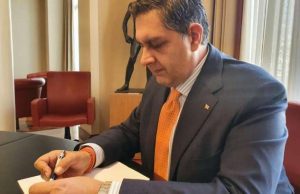 Covid, Toti: dati in calo, se continua così prossima settimana riapertura scuole