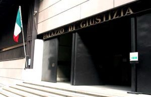 Genova, respinto ricorso operatrice sanitaria no-vax: retribuzione sospesa Arresti Genova, Piacente: Non è un'inchiesta ad orologeria